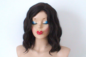 16' Brown Short Wavy Hair wig.