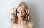 Load image into Gallery viewer, 16&quot; Blonde Brown Ombre Short Wavy Hair Wig
