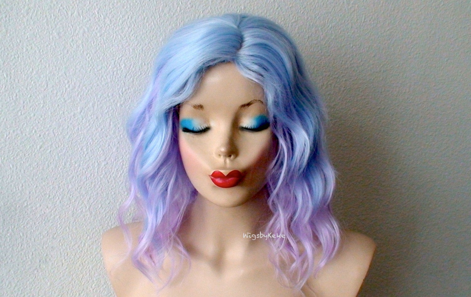 16" Pastel Blue Lavender Ombre Short Wavy Hairstyle Wig