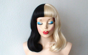 20" Blonde-Black Side by Side Short Wavy Hair with Bangs Wig