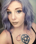 Load image into Gallery viewer, 16&quot; Pastel Dark Lavender Gray Short Wavy Hairstyle Wig.
