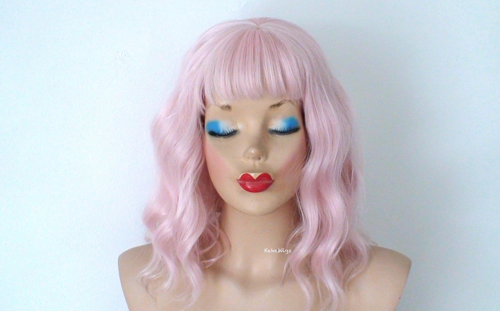 16" Pastel Pink Short Wavy Hair with bangs Wig