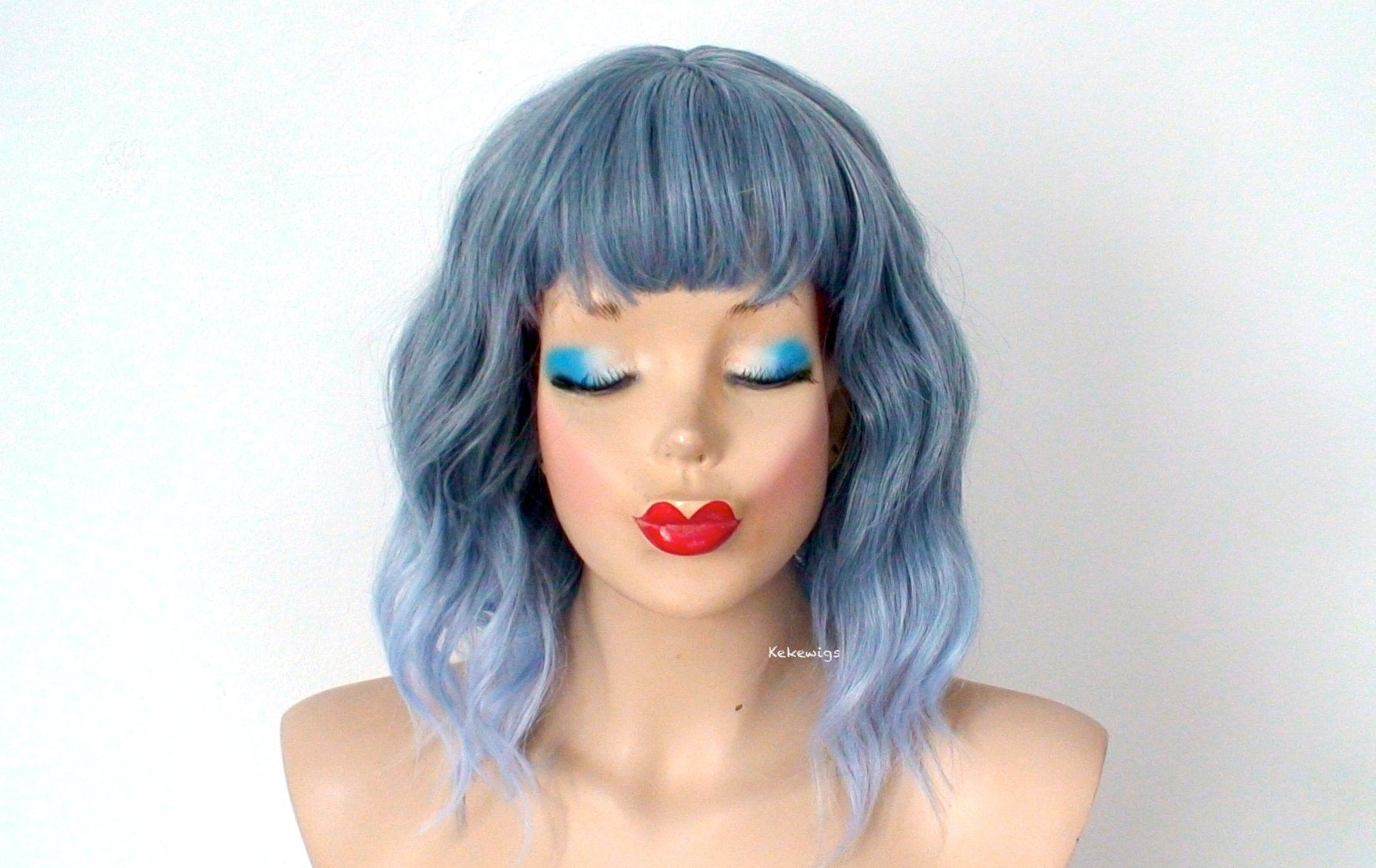 16" Pastel Blue Ombre Short Wavy Hair with Bangs Wig