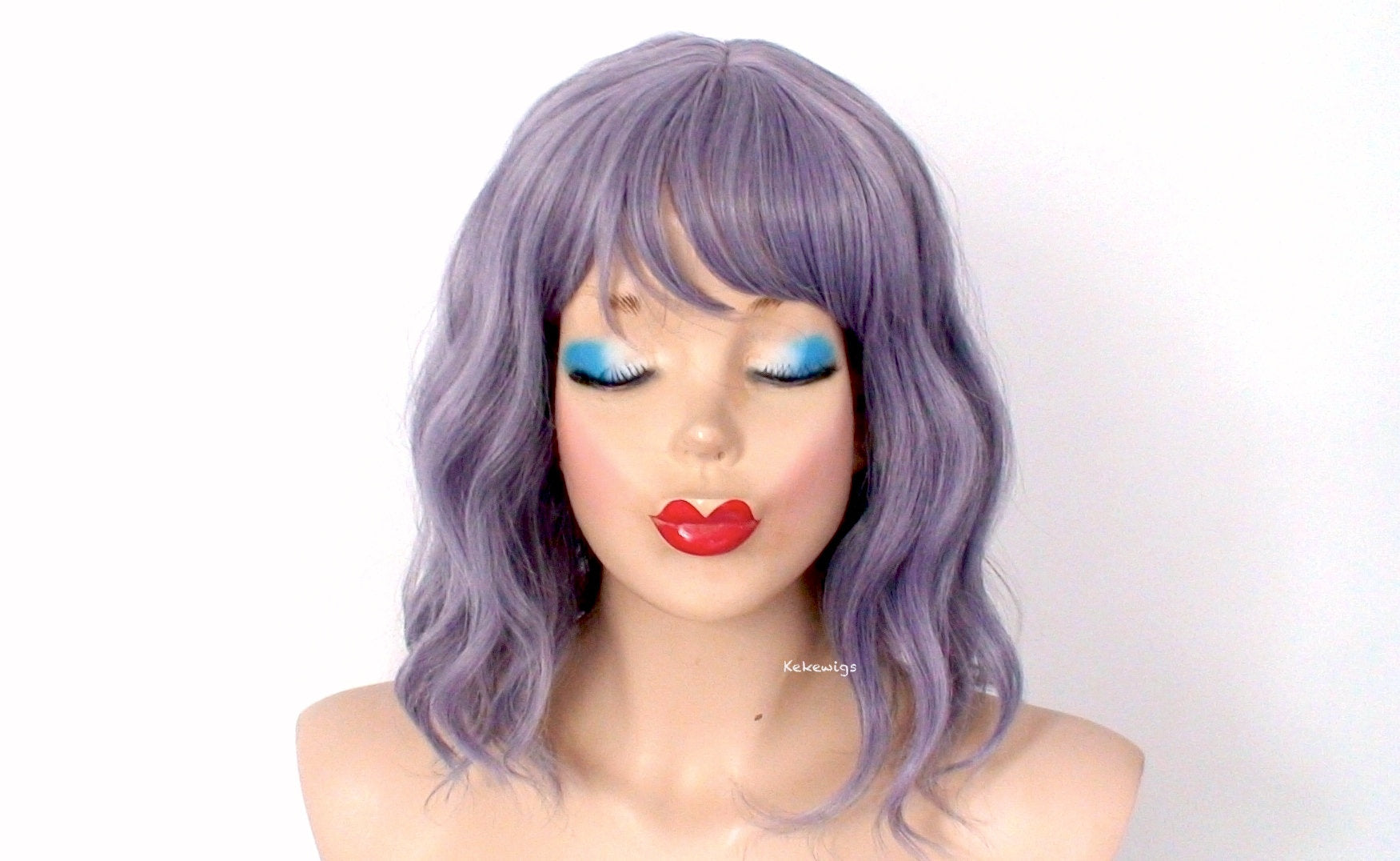 16"  Mother of Pearl Gray Short Wavy Hair with Bangs Wig