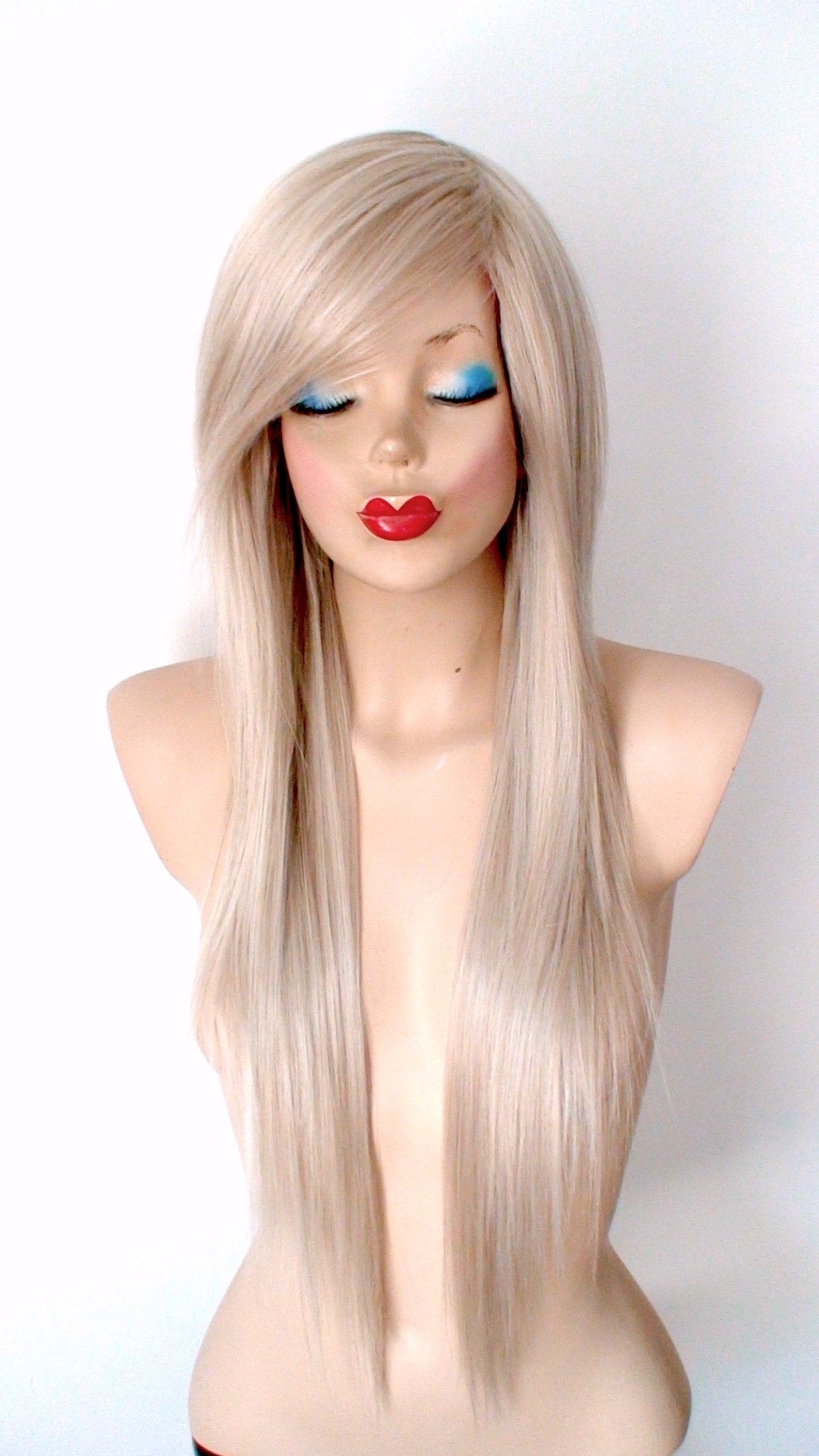 26” Ash Blonde Long Straight Layered Hair Long Side Bangs Wigs