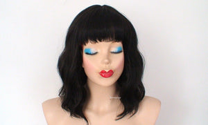 16' Black Short Wavy Hair with Bangs wig.