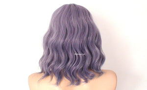 16"  Mother of Pearl Gray Short Wavy Hair with Bangs Wig