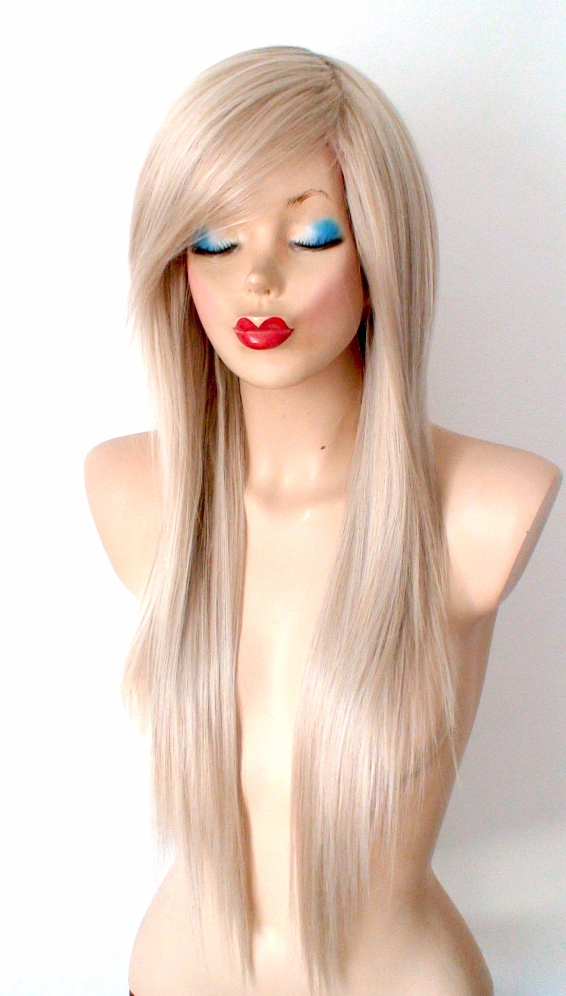 26” Ash Blonde Long Straight Layered Hair Long Side Bangs Wigs