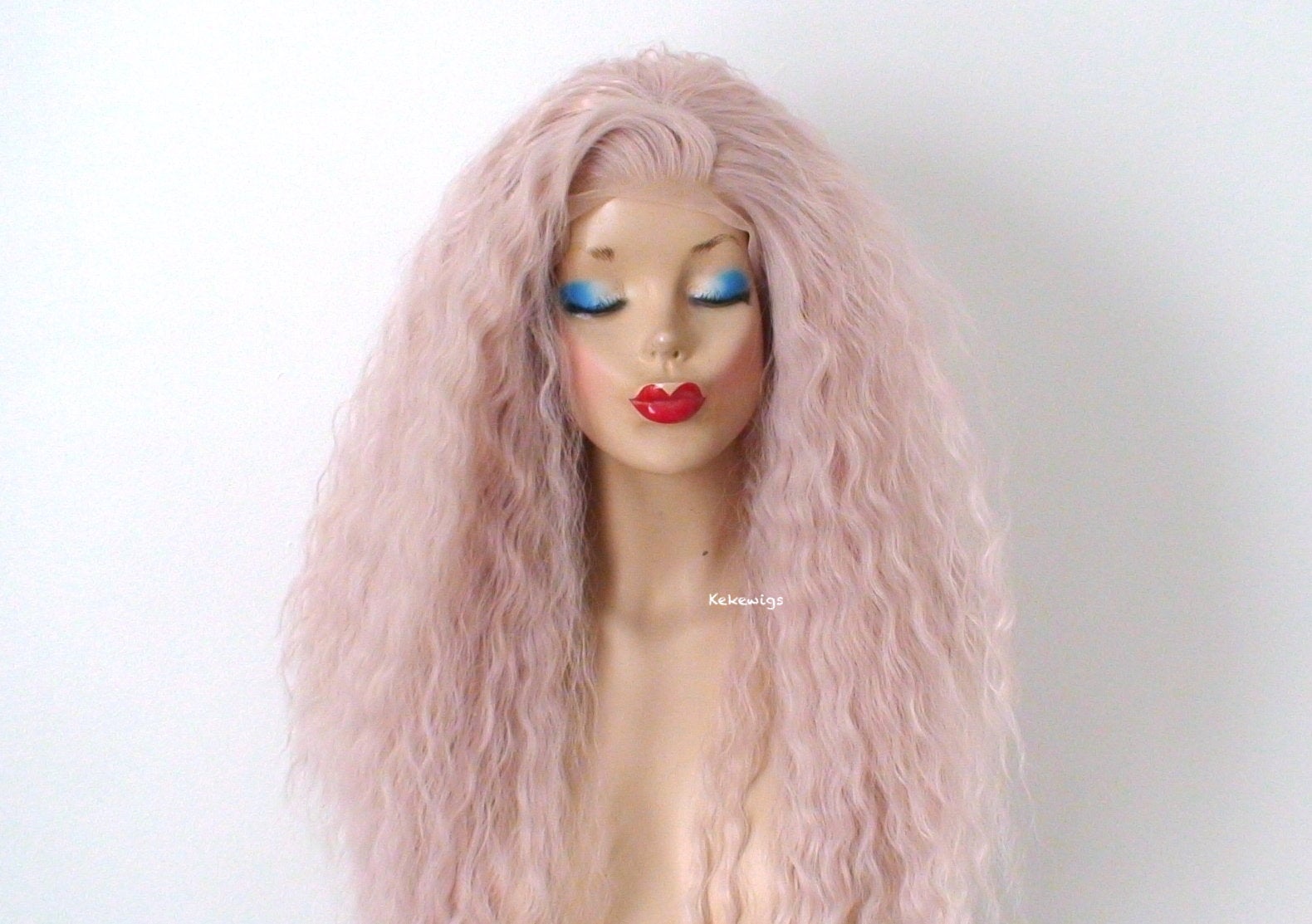 24" Lace Front Antique Pink Long Wavy Hairstyle Wig.