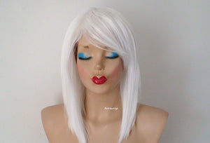 16" Snow White Short Straight Hair with Side Bangs Wig