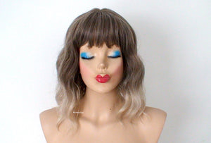 16" Brown Ash Blonde Ombre Short Wavy Hair with Bangs Wig