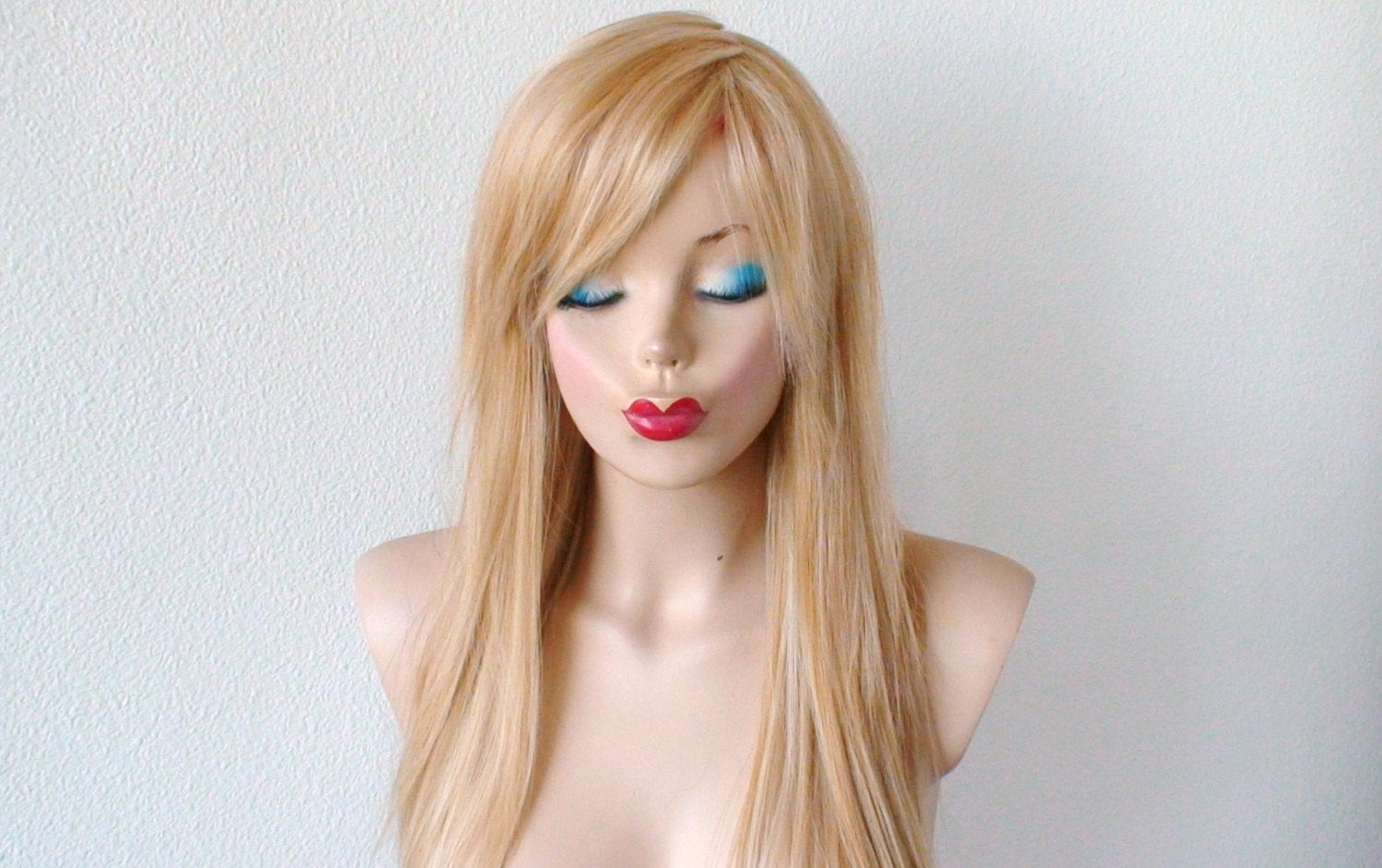 28" Blonde  Long Straight Layered Hair with Side Bangs Wig