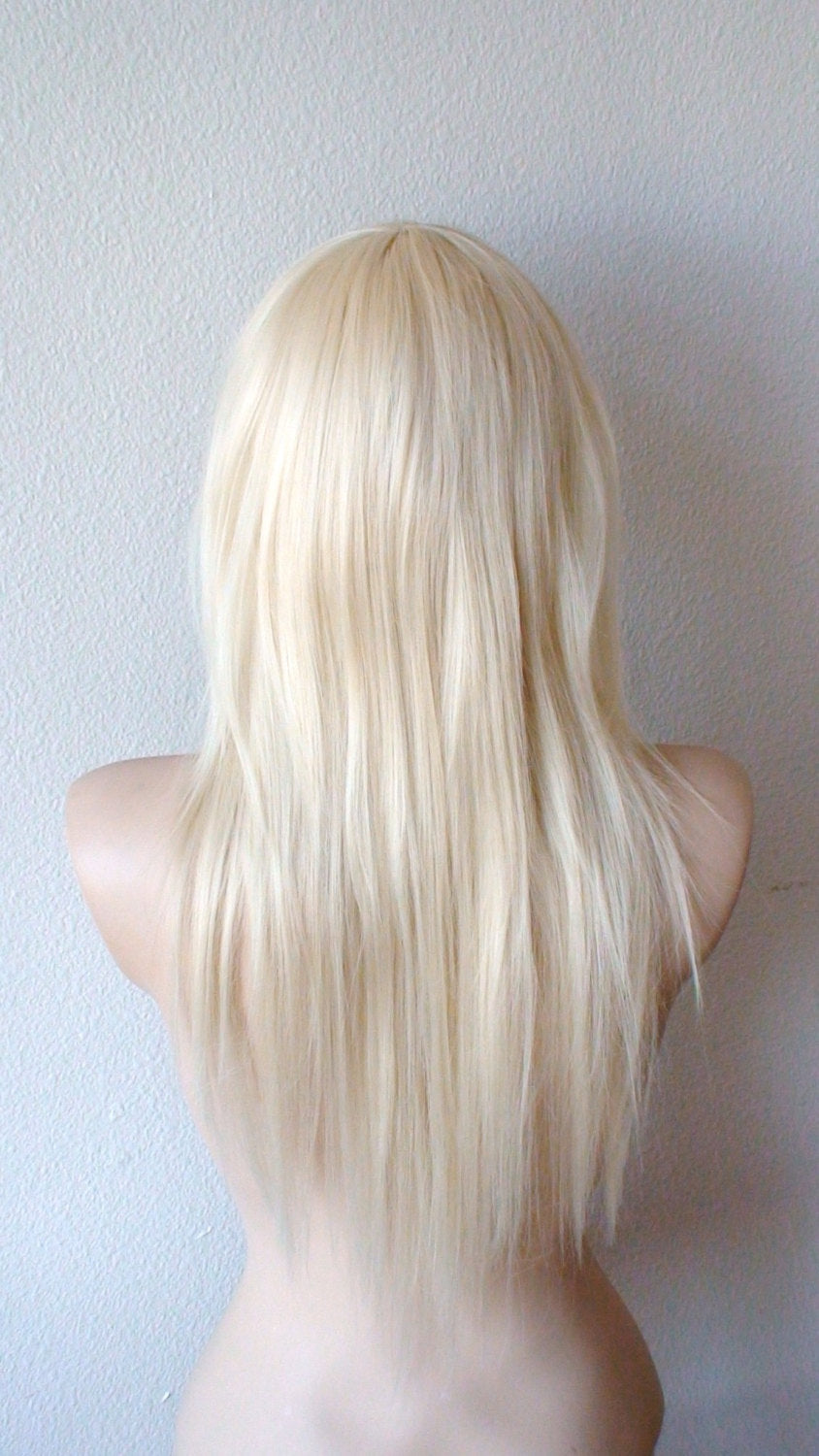 28" Blonde Long Straight Layered Hair Side Bangs Wig