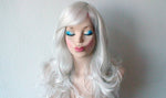 Load image into Gallery viewer, 26&quot; Bright Gray Long Curly Hair Long Side Bangs Wig
