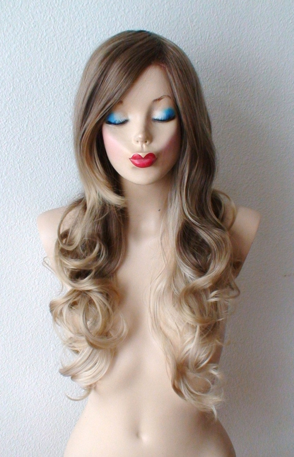 26' Ash Brown /Ash Blonde Ombre Long Curly Hair with Long Side Bangs Wig