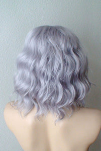 16" Pastel Lavender Gray Short Wavy Hairstyle Wig