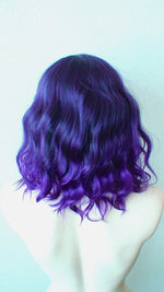 Load image into Gallery viewer, 16&quot; Purple Ombre Beach Wave Hairstyle Wig.
