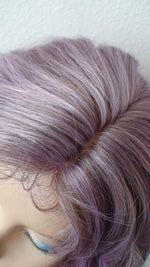 Load image into Gallery viewer, 16&quot; Pastel Lavender Ombre Short Wavy Hairstyle Wig
